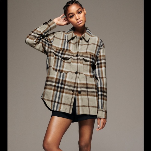 SOLD-Discounted shipping NWT Plaid overshirt